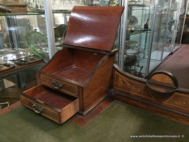 Antichità il tempo ritrovato - Antiquariato e restauro - Mobili  antichi-Scrivanie e scrittoi-Scrittoio Vittoriano in rosewood