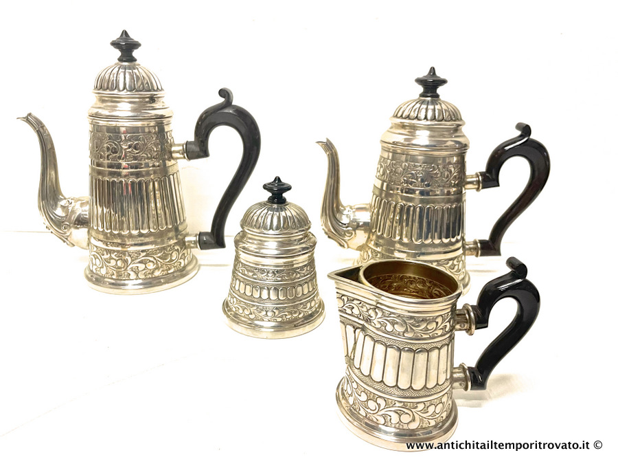 Set 4 pezzi in argento massiccio argentiere Stancampiano - Elegante lotto composto da 4 pezzi Stancapiano in argento massiccio per caffè e te con interni in vermeil